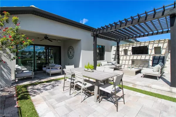 Naples, FL 34120,14723 Kingfisher LOOP