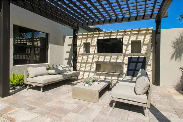 Naples, FL 34120,14723 Kingfisher LOOP