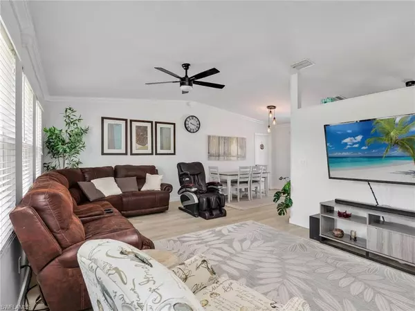 Cape Coral, FL 33909,914 NE 2nd AVE