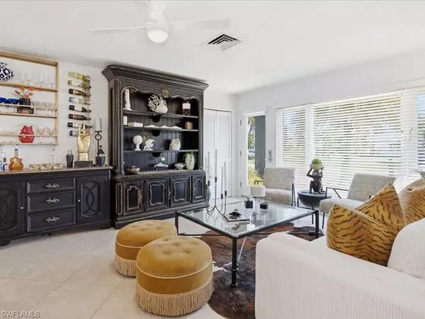 Marco Island, FL 34145,1292 Apricot AVE