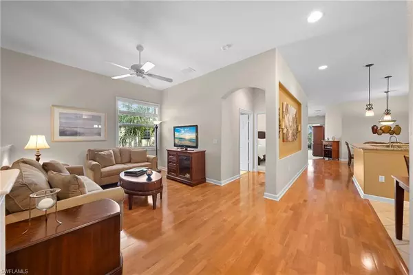 Estero, FL 33928,8516 Via Lungomare CIR #201