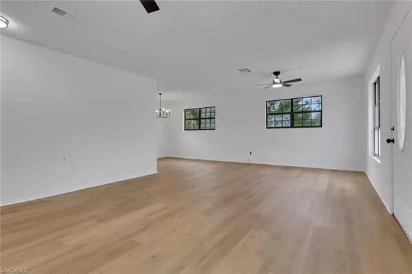 Naples, FL 34117,4070 14th AVE SE