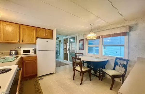 Naples, FL 34104,112 Cape Sable DR