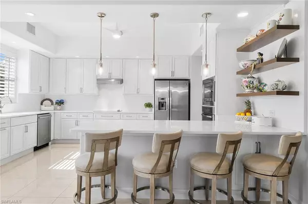 Naples, FL 34119,583 Avellino Isles CIR #202