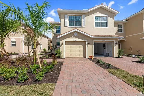 2856 Citrus ST, Naples, FL 34120