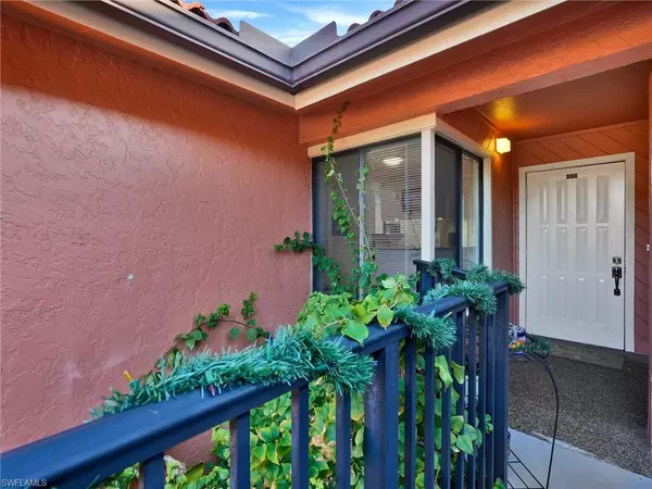 Naples, FL 34110,114 Cypress WAY E #D4