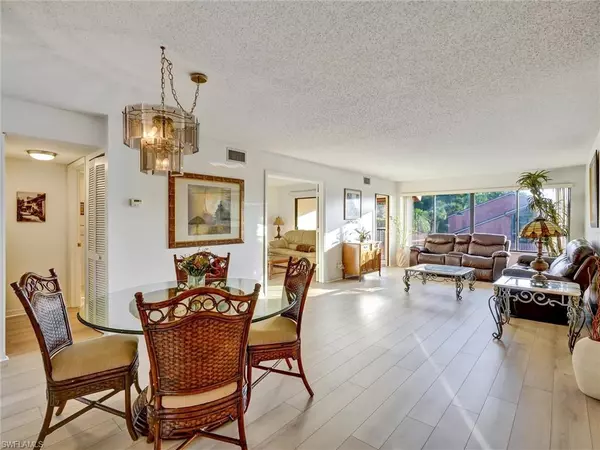 Naples, FL 34110,114 Cypress WAY E #D4