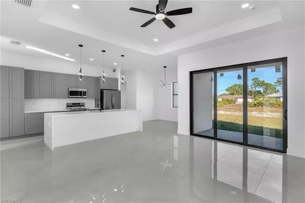 Lehigh Acres, FL 33976,3400 14th ST SW