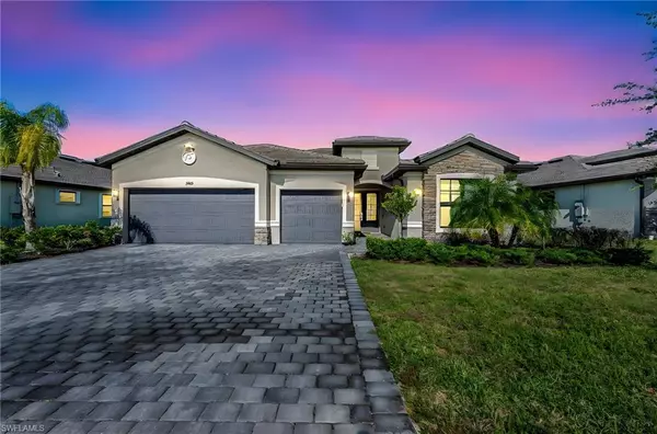 1465 Birdie DR, Naples, FL 34120
