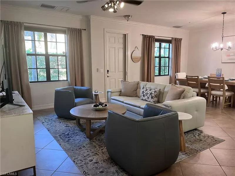 9092 Chula Vista ST #11003, Naples, FL 34113