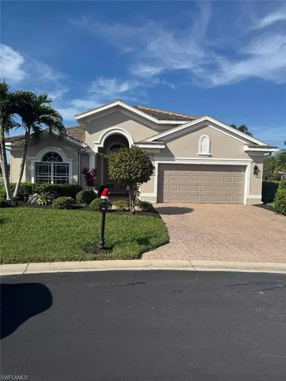 4925 Sedgewood LN, Naples, FL 34112