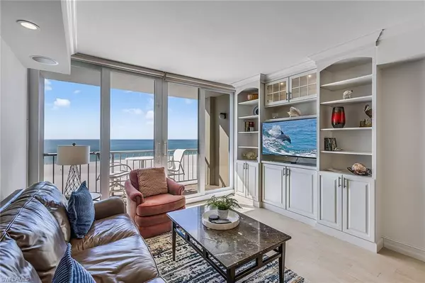 Marco Island, FL 34145,140 Seaview CT #1401-N