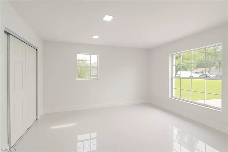 13880 lazy LN, Fort Myers, FL 33905