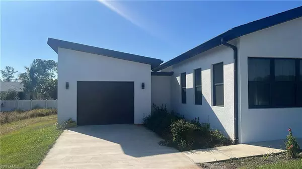 Lehigh Acres, FL 33974,714 Chambers ST E