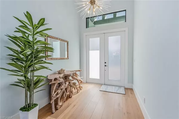 Marco Island, FL 34145,840 S Heathwood DR