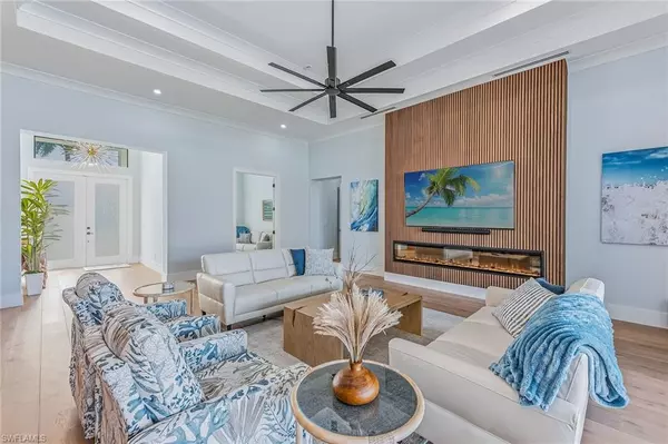 Marco Island, FL 34145,840 S Heathwood DR