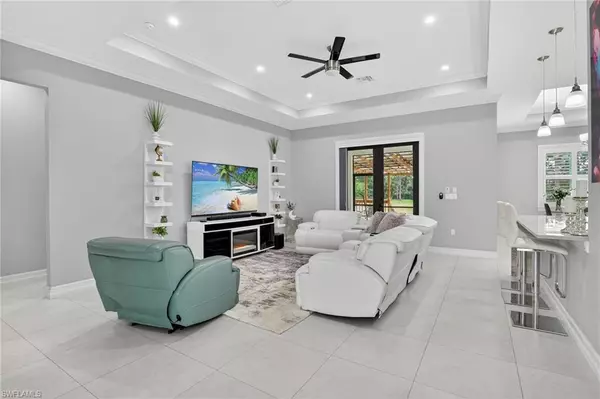 Naples, FL 34120,2642 10th AVE NE