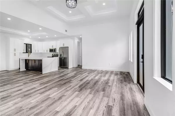 Naples, FL 34120,3232 47th AVE NE