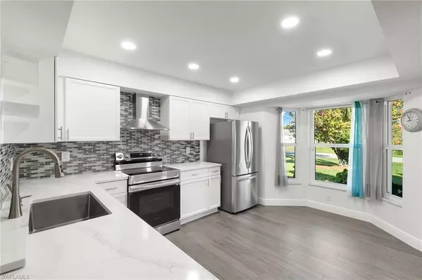 5272 19th AVE SW, Naples, FL 34116