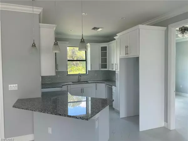 Naples, FL 34117,3430 32nd AVE SE