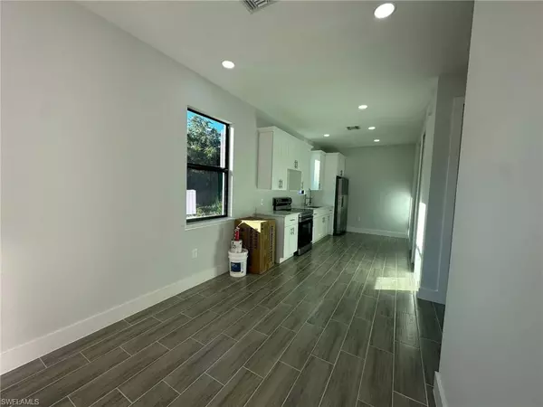 Naples, FL 34117,3617 26th AVE SE