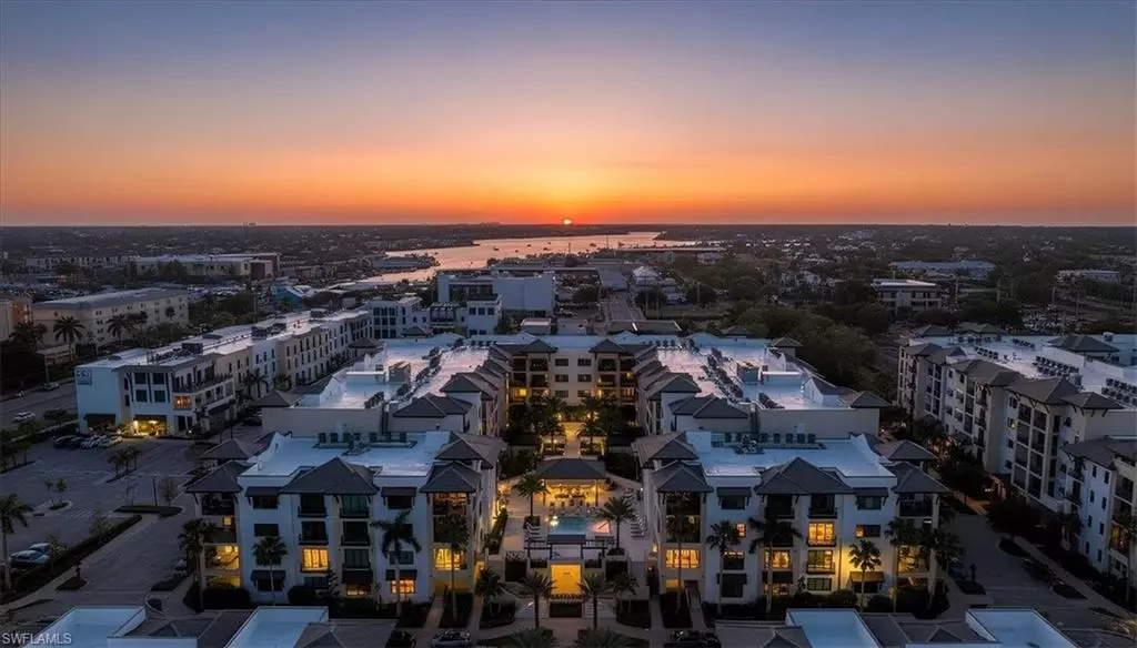 1130 3rd Ave S #416, Naples, FL 34102