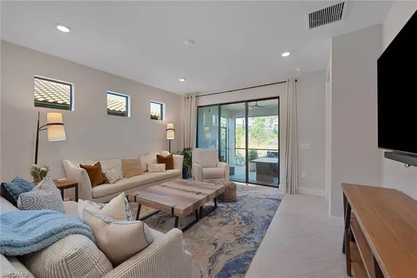 Fort Myers, FL 33913,12390 Canal Grande DR