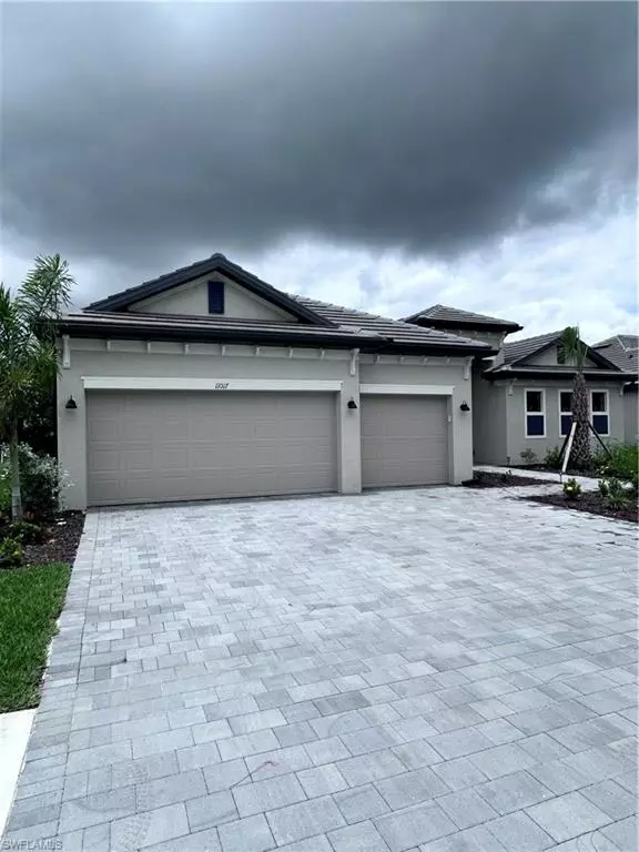 11017 Hanging Vine DR, Fort Myers, FL 33913