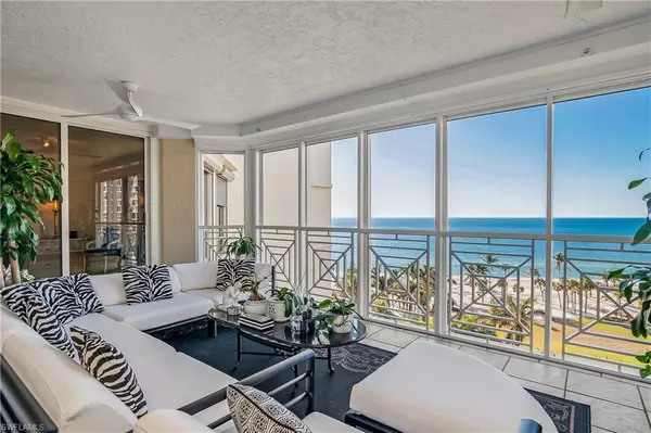 Naples, FL 34103,4021 Gulf Shore BLVD N #903