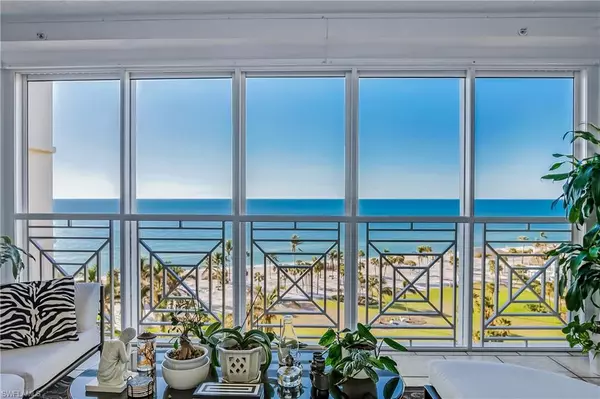 Naples, FL 34103,4021 Gulf Shore BLVD N #903