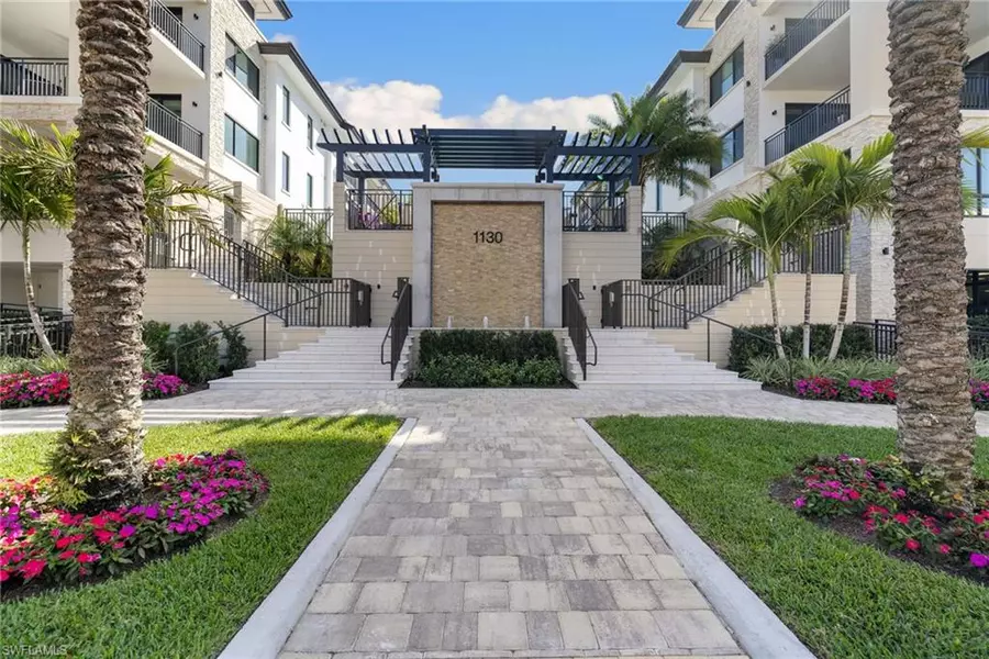 1130 3rd AVE S #210, Naples, FL 34102