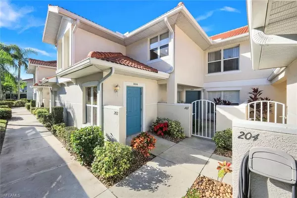 Naples, FL 34110,5070 Cedar Springs DR #203