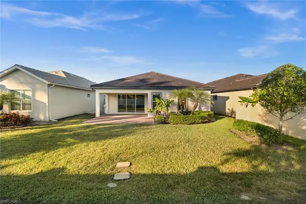 Naples, FL 34120,3292 Pilot CIR