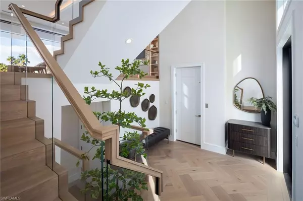 Naples, FL 34108,223 Bayview AVE