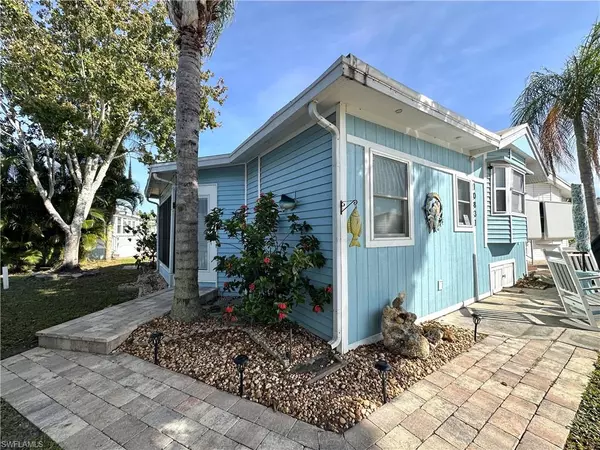 Estero, FL 33928,10831 Vireo CIR