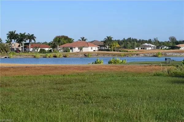 Naples, FL 34114,18001 Bluewater DR