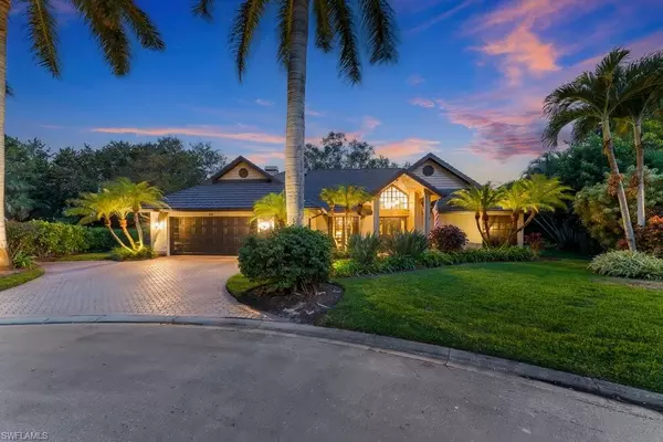 Naples, FL 34108,812 Pine Creek LN