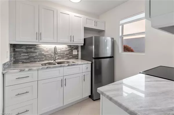 641 12th AVE S #641, Naples, FL 34102