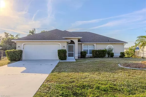 910 SW 9th AVE, Cape Coral, FL 33991