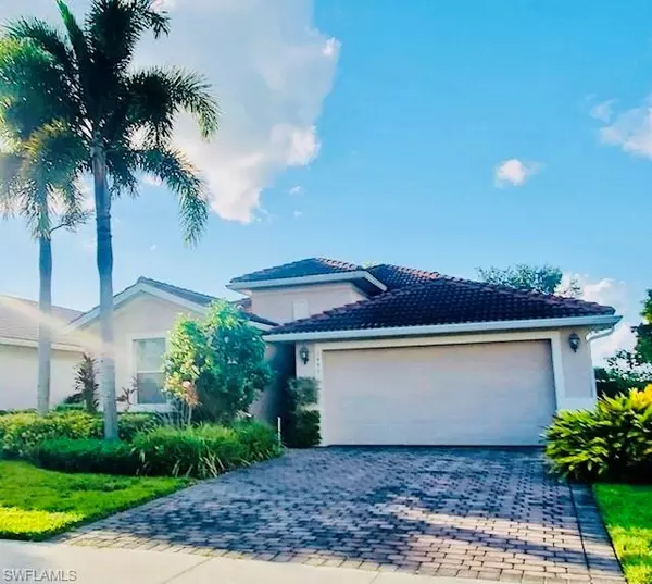 1497 Birdie DR, Naples, FL 34120