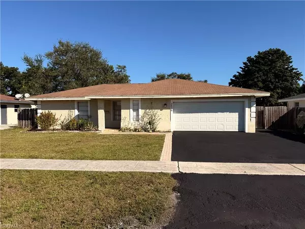 Naples, FL 34105,3536 Bolero WAY