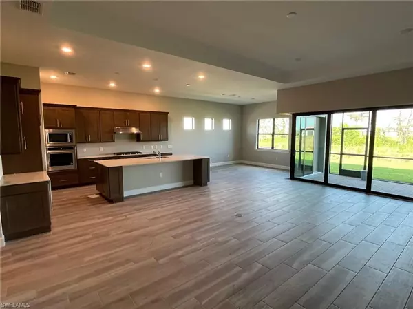 Estero, FL 33928,20179 Millrun DR