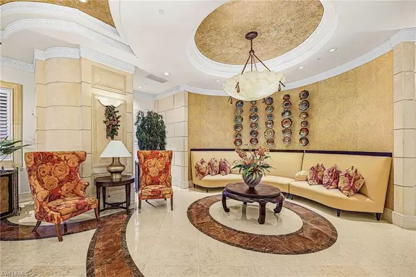 Marco Island, FL 34145,970 Cape Marco DR #2403