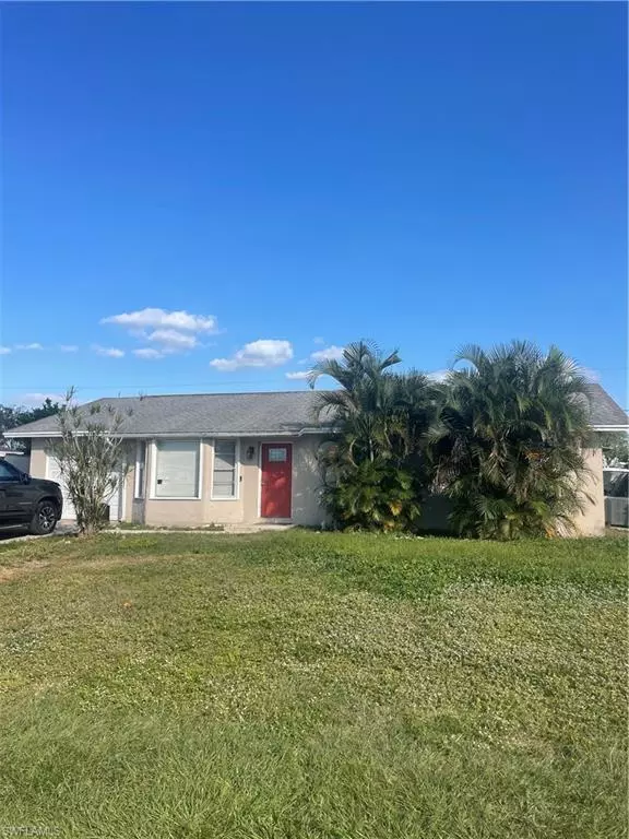 1756 52nd TER SW, Naples, FL 34116