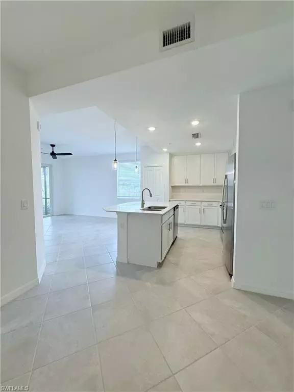 Punta Gorda, FL 33955,14161 Heritage Landing BLVD #1118