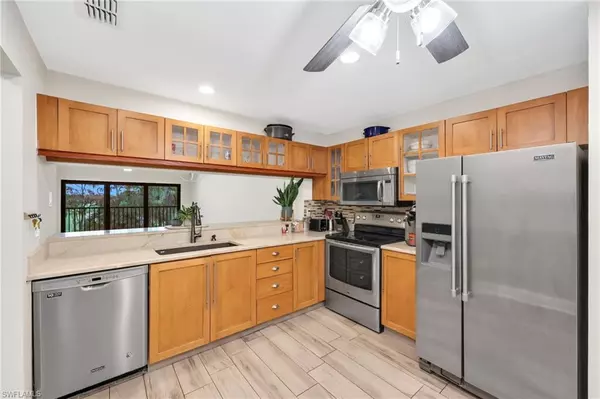 Naples, FL 34112,5767 Deauville CIR #D301