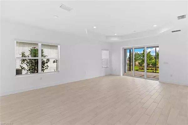 Naples, FL 34120,4580 SKYSAIL DR