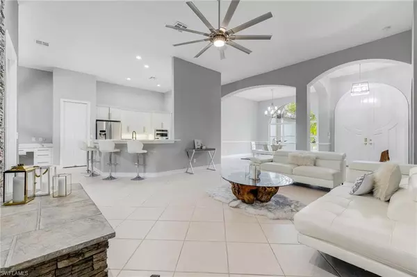 Naples, FL 34119,160 Logan BLVD S