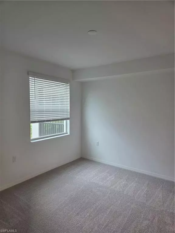 Lehigh Acres, FL 33936,18421 Copperhead CT #221