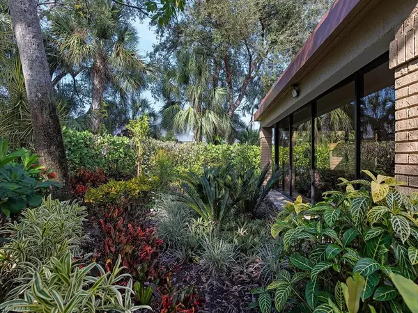 Naples, FL 34108,Address not disclosed